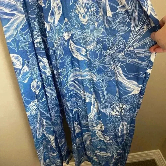 Maaji Floral Print Cover Up Jumpsuit Size Medium - Picture 5 of 16